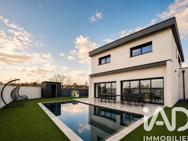 Vente Maison 8 pièces 245 m2 La Mézière
