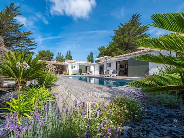 Vente Maison 8 pièces 245 m2 Le bois plage en re
