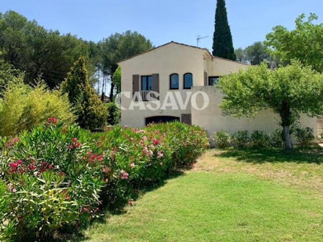 Vente Maison 8 pièces 245 m2 Pourrières