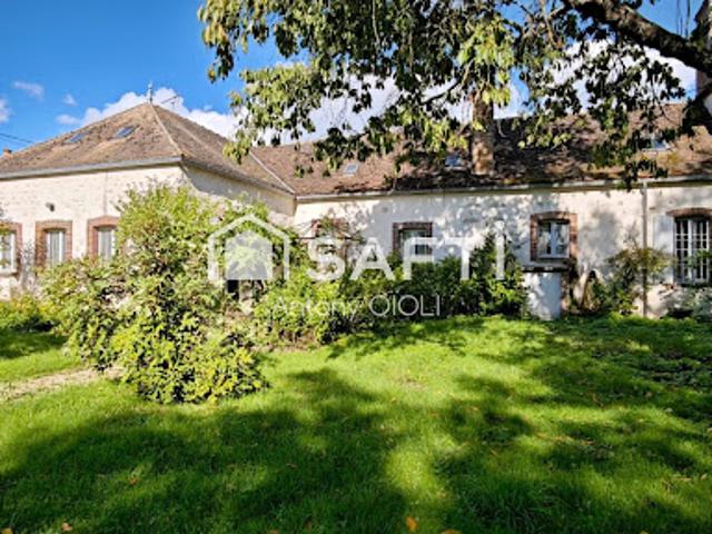 Vente Maison 8 pièces 246 m2 Gron