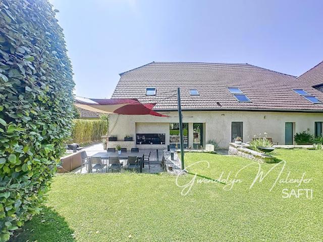 Vente Maison 8 pièces 248 m2 Arc et Senans