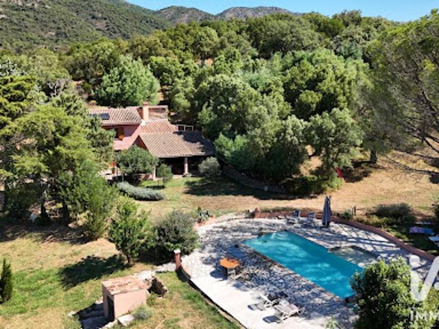 Vente Maison 8 pièces 248 m2 Bormes les Mimosas