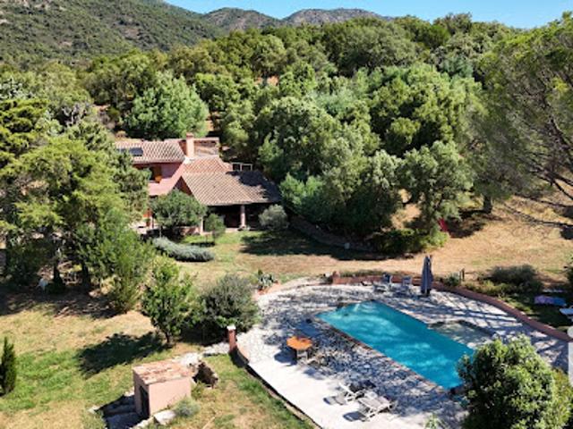 Vente Maison 8 pièces 248 m2 Bormes les Mimosas
