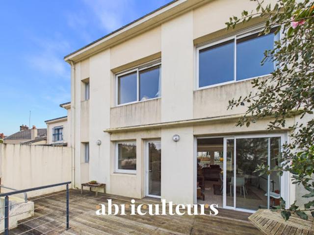 Vente Maison 8 pièces 240 m2 Nantes