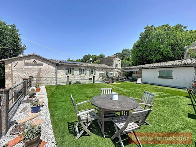 Vente Maison 8 pièces 240 m2 Itzac