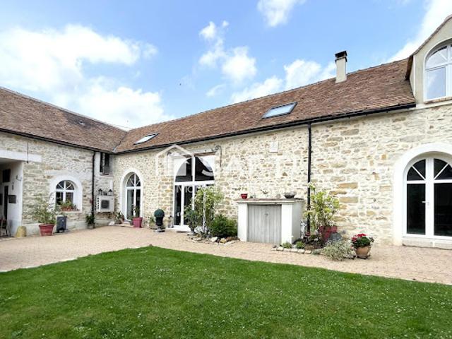 Vente Maison 8 pièces 240 m2 La Grande Paroisse