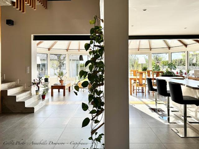 Vente Maison 8 pièces 240 m2 Saint Bonnet près Riom