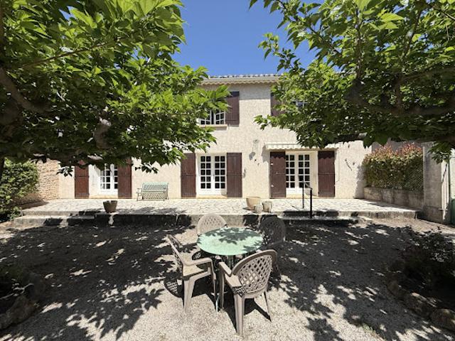 Vente Maison 8 pièces 240 m2 Vaison la Romaine