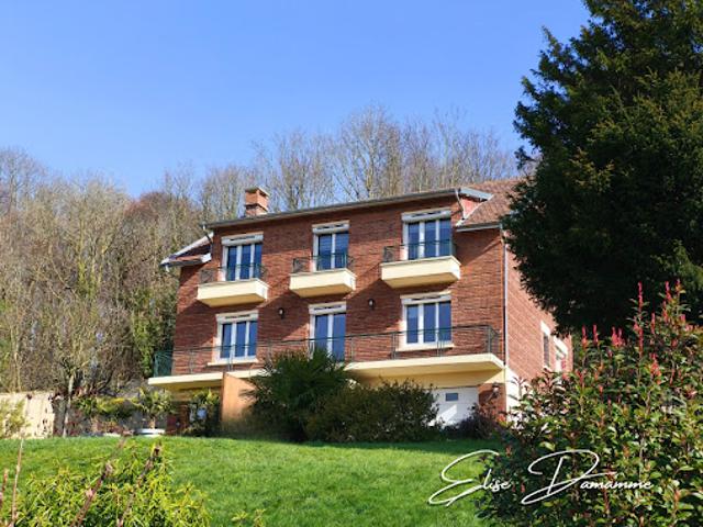 Vente Maison 8 pièces 241 m2 Montivilliers
