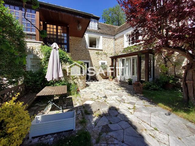 Vente Maison 8 pièces 241 m2 Seraincourt
