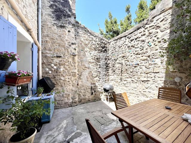 Vente Maison 8 pièces 242 m2 Saint Rémy de Provence