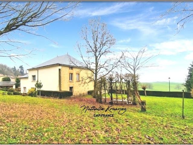 Vente Maison 8 pièces 243 m2 Cornay