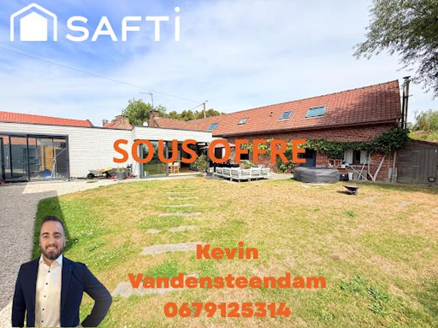 Vente Maison 8 pièces 256 m2 Herlies