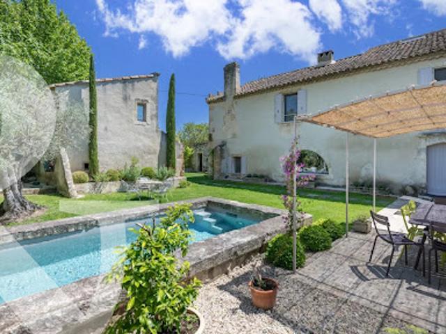 Vente Maison 8 pièces 257 m2 Mouriès