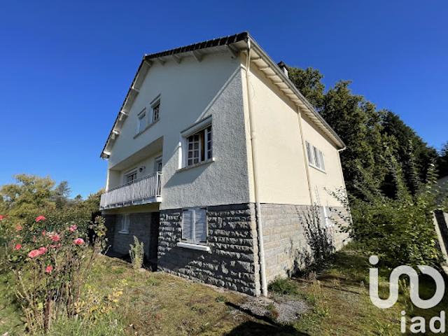 Vente Maison 8 pièces 257 m2 Peyrat le Château