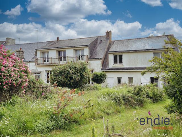Vente Maison 8 pièces 250 m2 Melrand