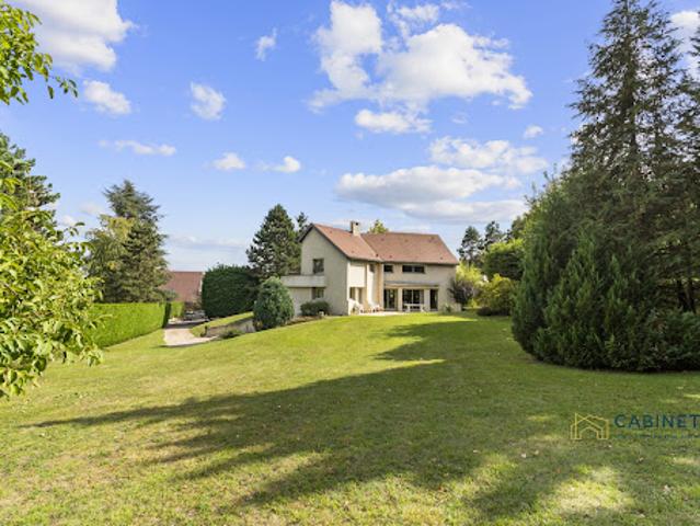 Vente Maison 8 pièces 250 m2 Louveciennes