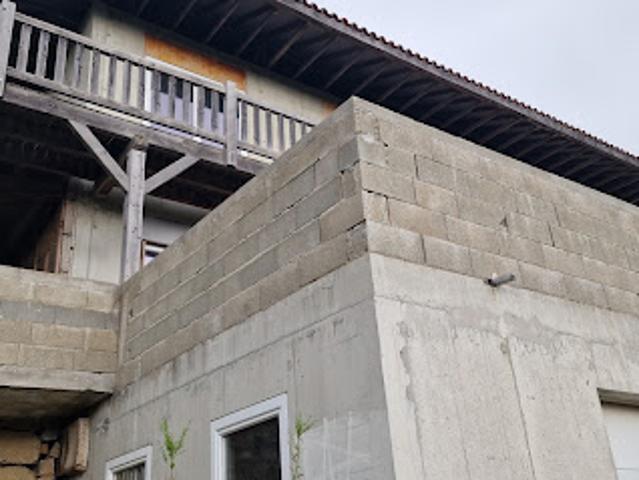 Vente Maison 8 pièces 250 m2 Sartene