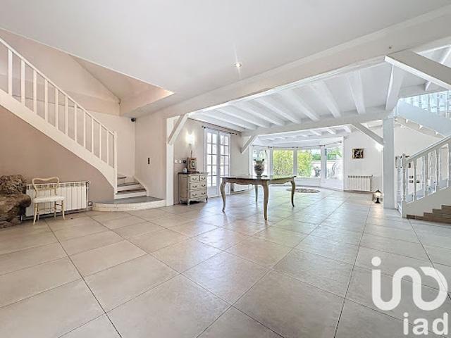 Vente Maison 8 pièces 250 m2 Chatres