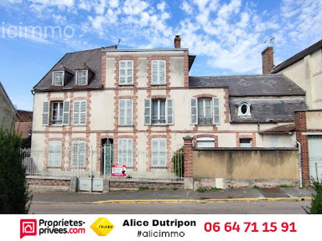 Vente Maison 8 pièces 252 m2 Sézanne