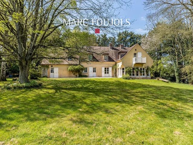 Vente Maison 8 pièces 252 m2 Ully Saint Georges