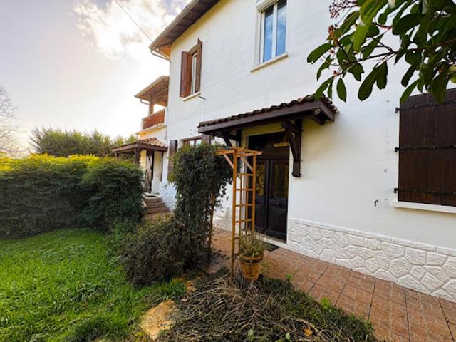 Vente Maison 8 pièces 253 m2 Barcelonne du Gers