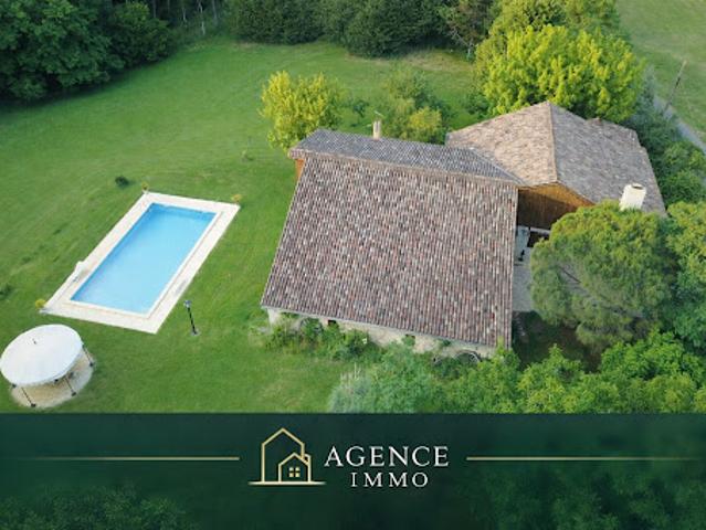 Vente Maison 8 pièces 253 m2 Sendets