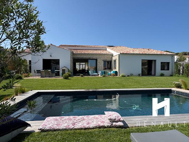 Vente Maison 8 pièces 264 m2 La Flotte