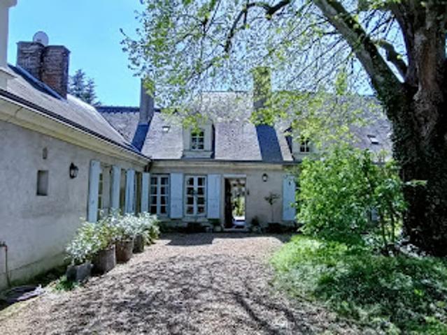 Vente Maison 8 pièces 264 m2 Prunay Cassereau