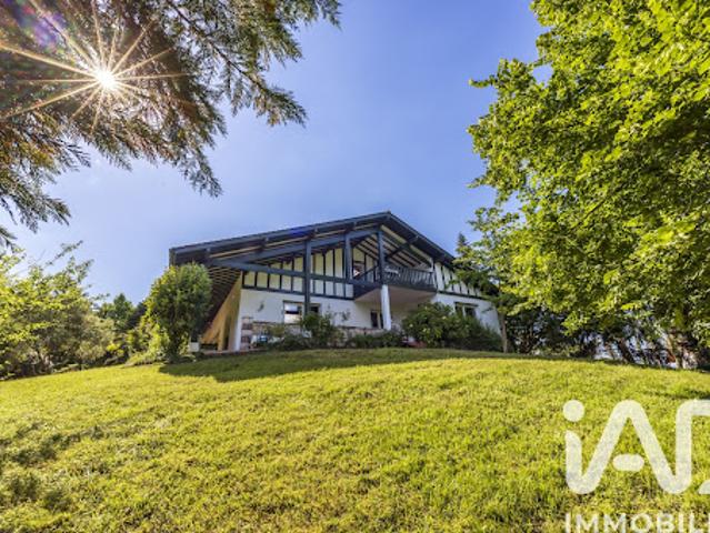 Vente Maison 8 pièces 266 m2 Urrugne