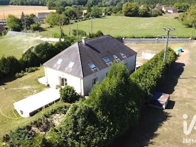 Vente Maison 8 pièces 267 m2 Assenay
