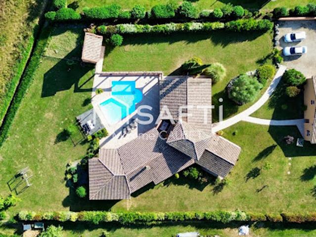 Vente Maison 8 pièces 320 m2 Fronton