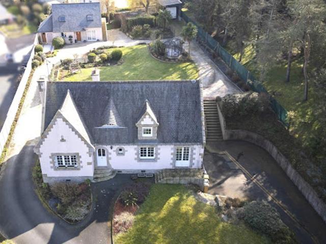 Vente Propriété 8 pièces 269 m2 Yffiniac