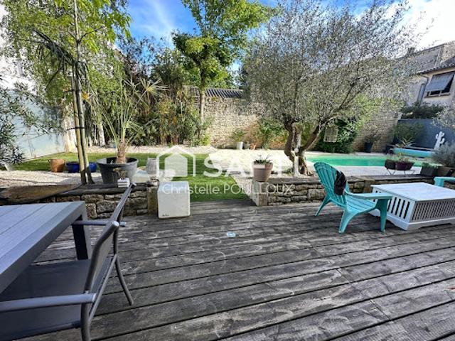 Vente Maison 8 pièces 260 m2 Niort