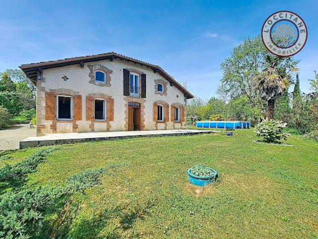Vente Maison 8 pièces 260 m2 Gimont