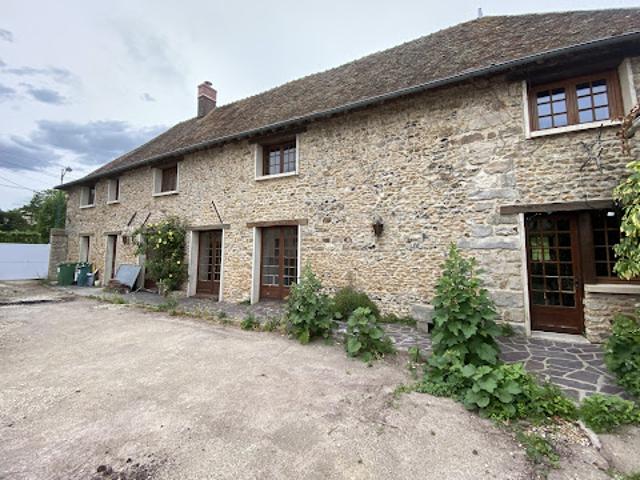 Vente Maison 8 pièces 260 m2 Houdan