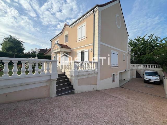 Vente Maison 8 pièces 260 m2 Val de Reuil