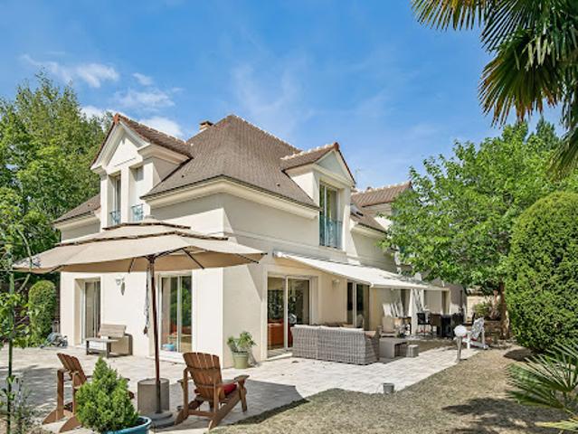 Vente Maison 8 pièces 261 m2 Le Vésinet