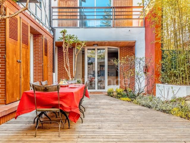 Vente Maison 8 pièces 262 m2 Courbevoie