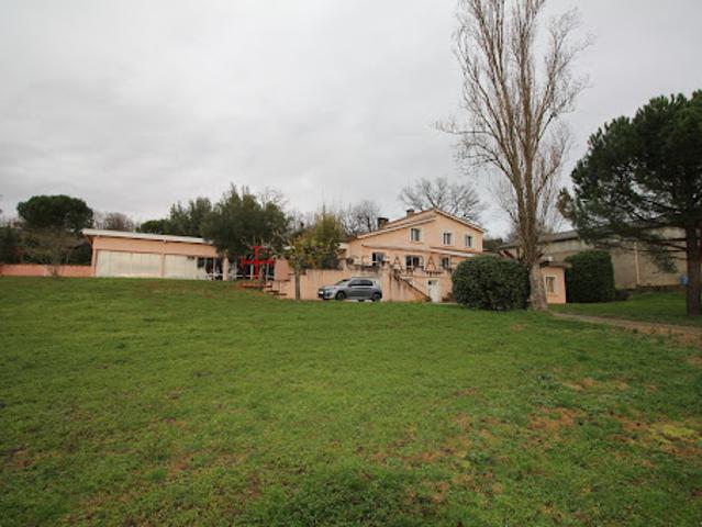 Vente Maison 8 pièces 262 m2 Lescure d'Albigeois