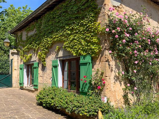 Vente Maison 8 pièces 262 m2 Sommevoire