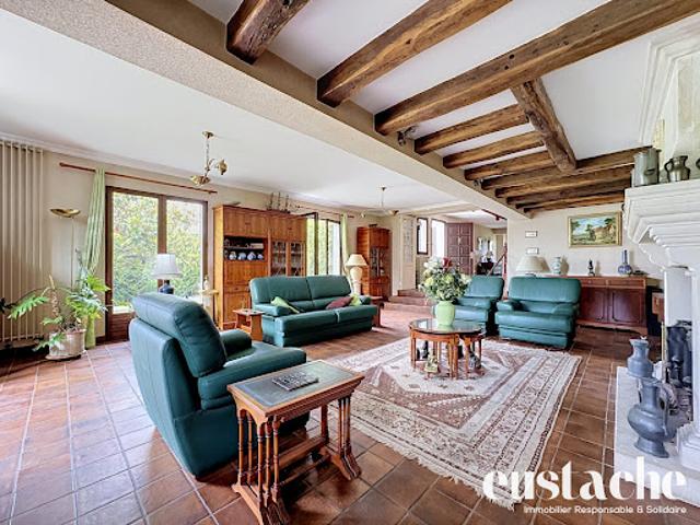 Vente Maison 8 pièces 262.56 m2 Montreuil