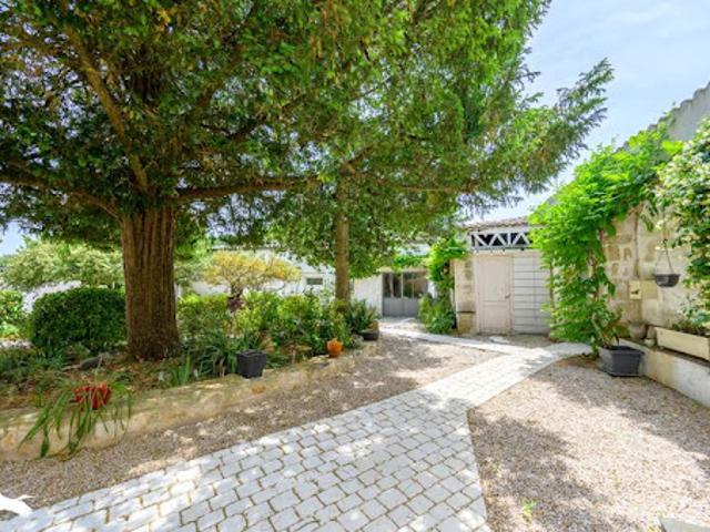 Vente Maison 8 pièces 263 m2 Puilboreau
