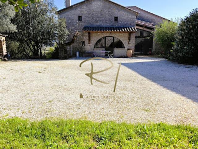 Vente Maison 8 pièces 274 m2 Saint André de Cruzières