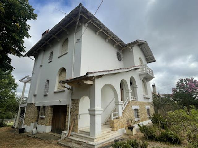 Vente Maison 8 pièces 275 m2 Bergerac