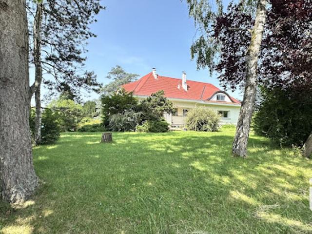 Vente Maison 8 pièces 275 m2 Insming