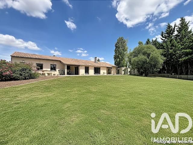 Vente Maison 8 pièces 275 m2 Peyrens