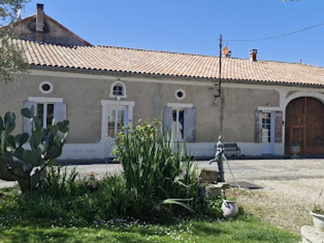 Vente Maison 8 pièces 278 m2 Vélines