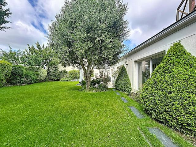 Vente Maison 8 pièces 270 m2 Angers