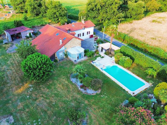 Vente Maison 8 pièces 270 m2 Bourdalat